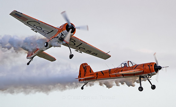 Twin Tiger Aerobatic Team